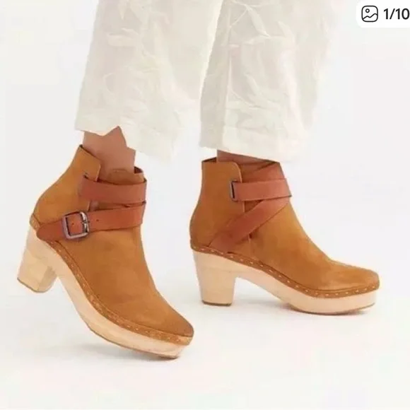 Free People Clogs - Picture 2 of 7